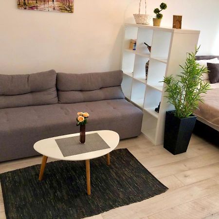 Modern Studio  Belgrad Exterior foto
