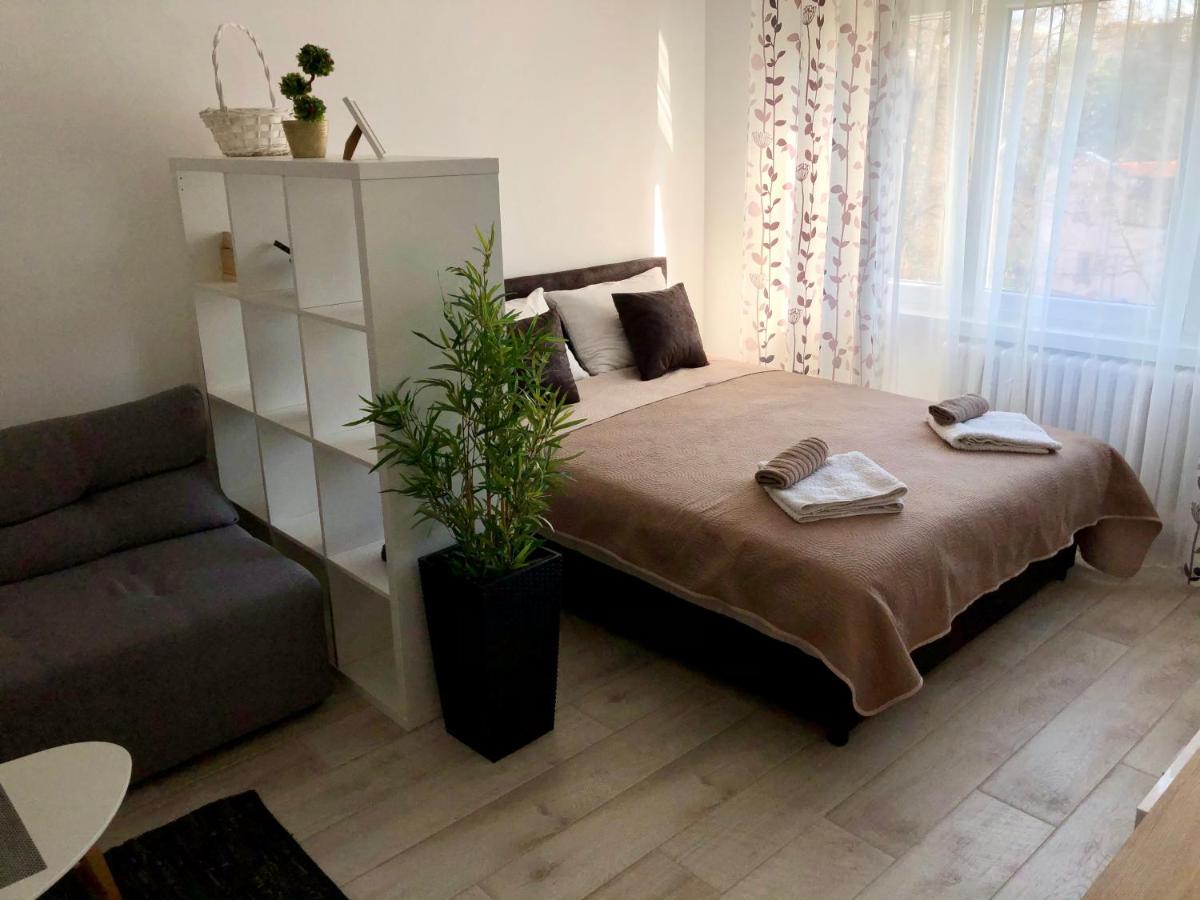 Modern Studio  Belgrad Exterior foto